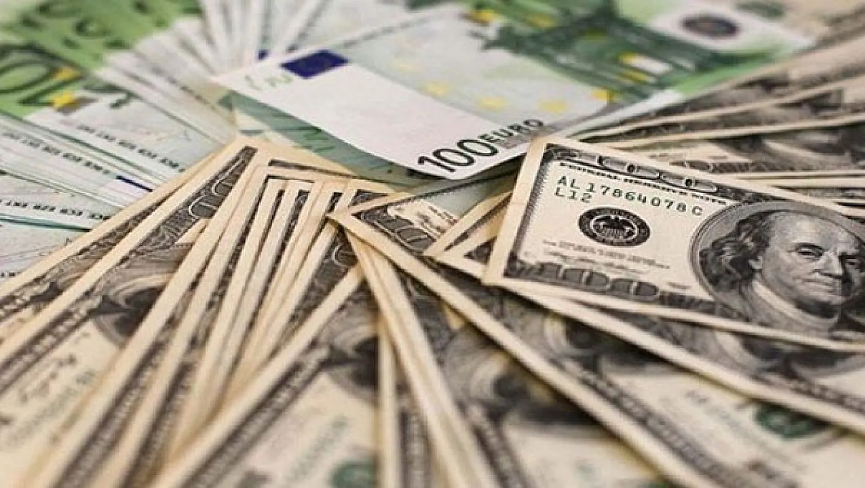 Dolar ve Euro'da yükseliş devam ediyor