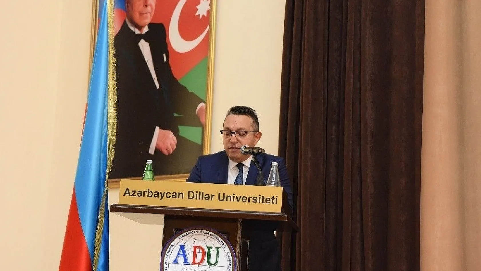 ERÜ Genel Sekreter Yardımcısı Talat Hakan Erdem, Azerbaycan'da Haydar Aliyev Etkinliğine Katıldı
