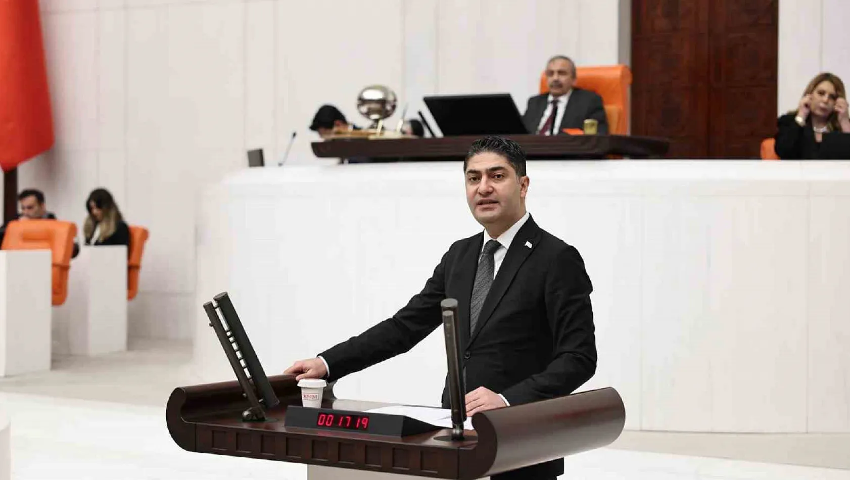MHP'li Özdemir TBMM'de Azerbaycan Tezkeresi hakkında konuştu