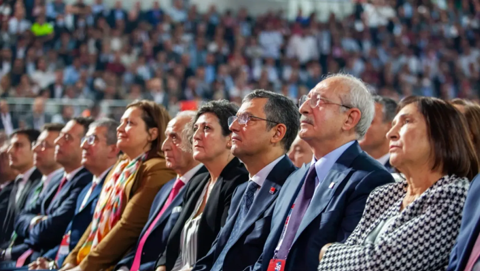 Son dakika: CHP'de başkan ikinci turda belli olacak