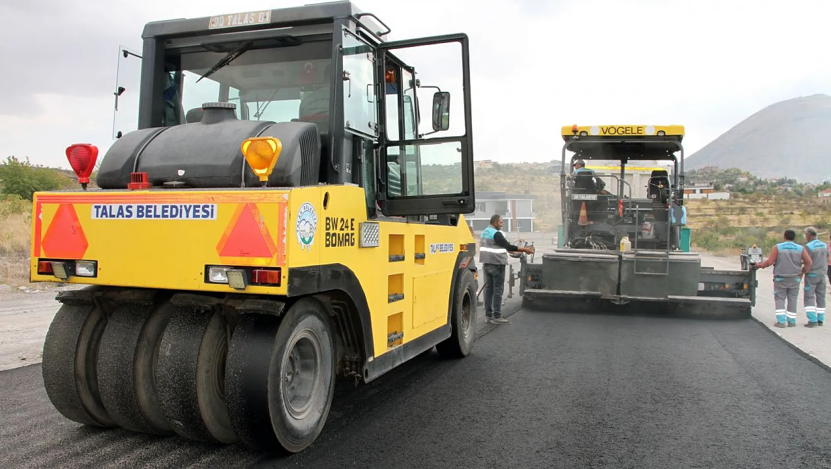 Talas'ta asfalt çalışmaları aralıksız sürüyor