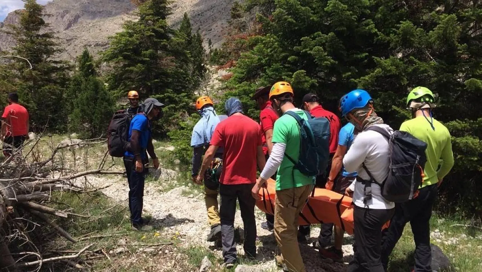 Tırmanış faciayla bitti: Düşen dağcı öldü