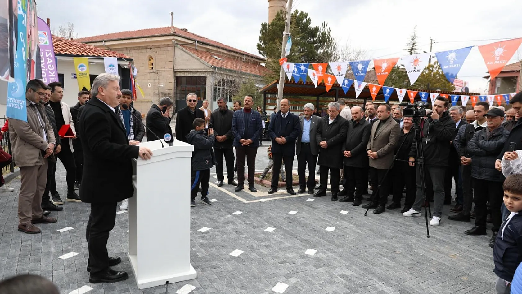 Turan Mahallesi'nde yeni sosyal tesisler açıldı