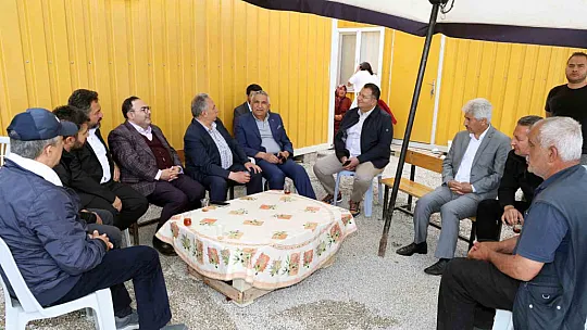 Depremzedelerden Başkan Yalçın'a tam not