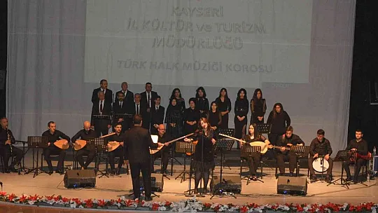 Konserde duygulandıran anlar...
