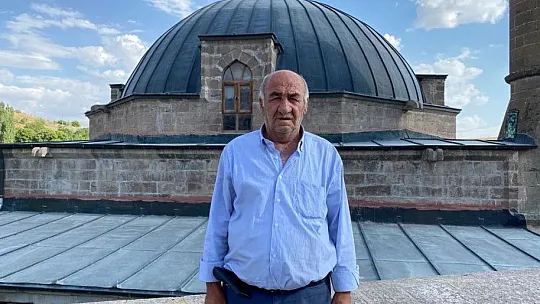 3 asırlık cami, yıllara meydan okuyor