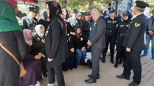 Şehit uzman çavuş son yolculuğuna uğurlandı...