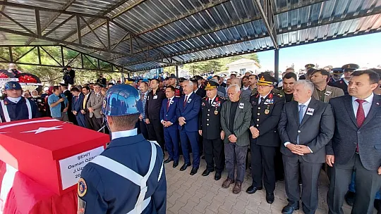 Şehit uzman çavuş son yolculuğuna uğurlandı...