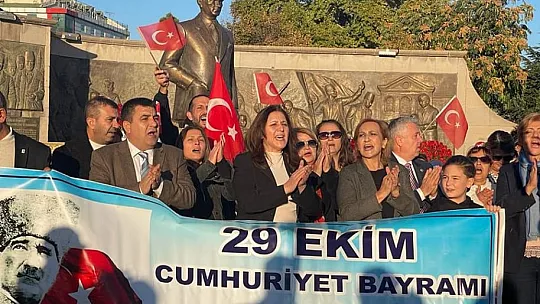 CHP'den Cumhuriyet yürüyüşü! Özer: Bu yokluk, yoksulluk, karanlık kader değil!