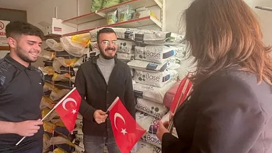CHP'den Cumhuriyet yürüyüşü! Özer: Bu yokluk, yoksulluk, karanlık kader değil!
