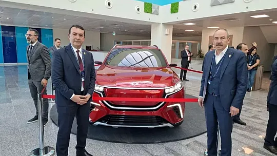 Kayseri Ticaret Odası'ndan TOGG pozu!