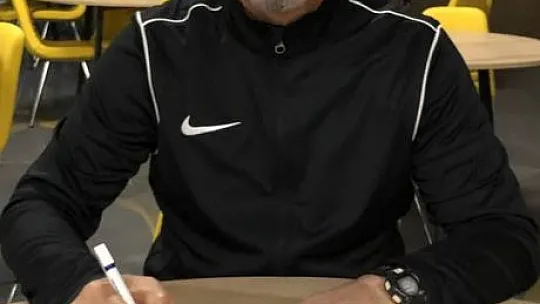 Erdoğan Özdoğan İskenderunspor ile anlaştı