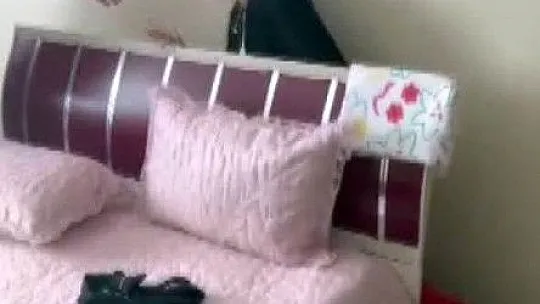 Bazanın arkasında yakalandı!
