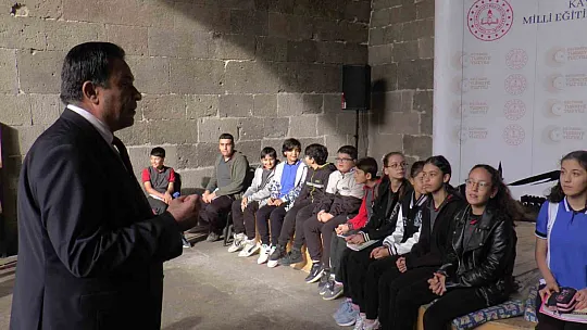 8 asırlık hastanede ders zili çaldı