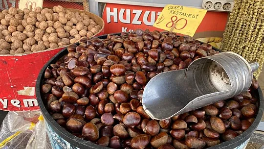 Kilosu 80 lira...