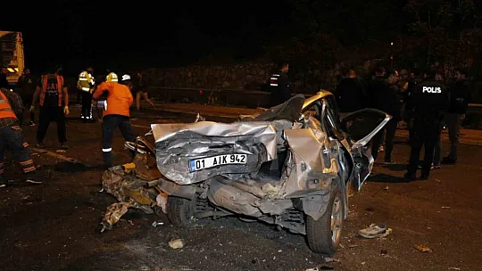 Adana'da 13 aracın karıştığı kazada kapanan otoyol ulaşıma açıldı