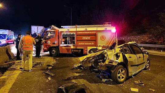Adana'da 13 aracın karıştığı zincirleme trafik kazası: 7 ölü, 7 yaralı