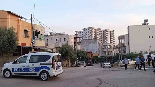 Adana'da cinnet getiren koca dehşet saçtı: 1 ölü, 3 yaralı