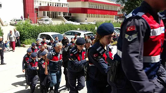 Adana'da jandarmadan 'joker' operasyonu: 16 gözaltı