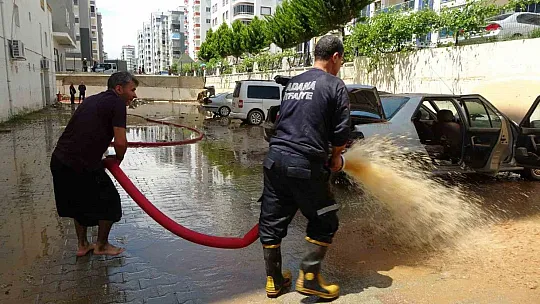 Adana Kozan'da selin ardından son durum görüntülendi