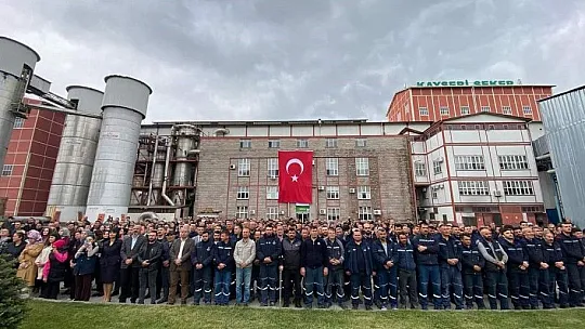 Bakan Akar'dan açıklama: Bu millet teröristlerle arasına mesafe koymayanlarla arasına mesafe koyacaktır...