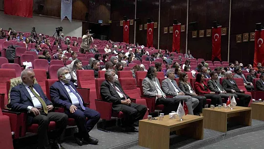 Kayseri'de 'Ulusal Tek Sağlık Kongresi' başladı...