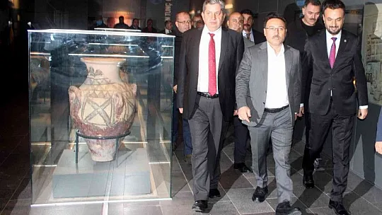 Kayseri Arkeoloji Müzesi'ndeki yerini aldı