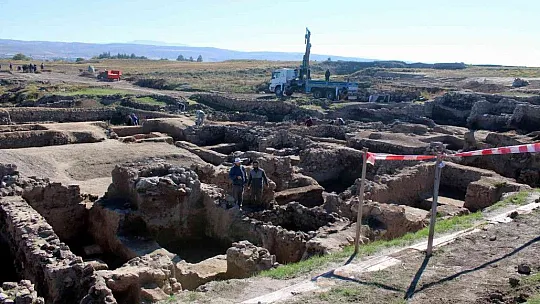 Kayseri'de ortaya çıktı! 4 bin yıl önce bakın ne yapılıyormuş...