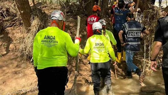 Asel bebeği arama kurtarma çalışmaları devam ediyor