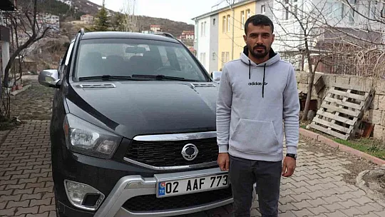 Depremzedenin 12 bin TL'sini çalarak kayboldu