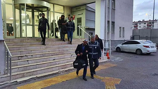 Polisten kaçamadılar