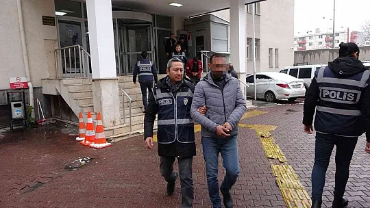 Şafak operasyonu: 14 gözaltı var