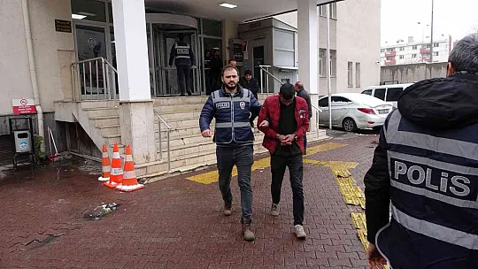 Şafak operasyonu: 14 gözaltı var