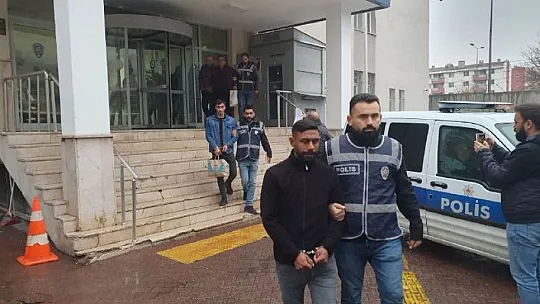 Operasyon: 22 gözaltı