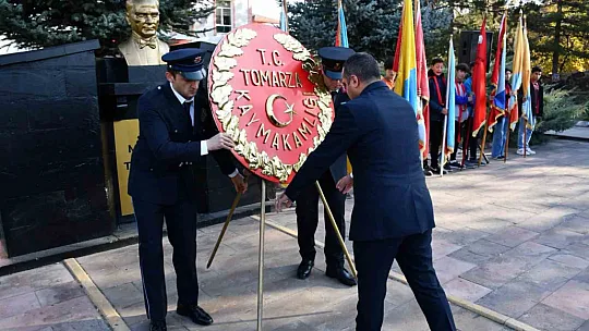 Ulu Önder Atatürk saygıyla anıldı