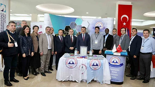 9 üniversite ile başladıkları yolda 15 üniversiteye ulaştılar