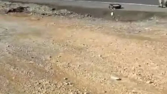 Aydınlatma direğine çarpan otomobil yandı: 1 ölü