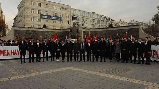 'Böyle bir günün olması öğretmenlerimize verilen değeri gösteriyor'