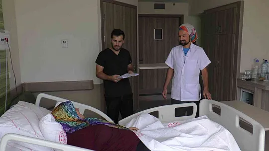Protez ameliyatı olmuştu! Ayşe teyzenin bacağı kesilmeden kurtarıldı!