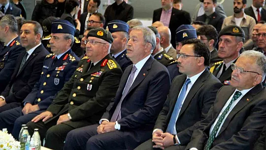 Akar: En kısa zamanda milli uçağımızı semalarımızda göreceğiz!