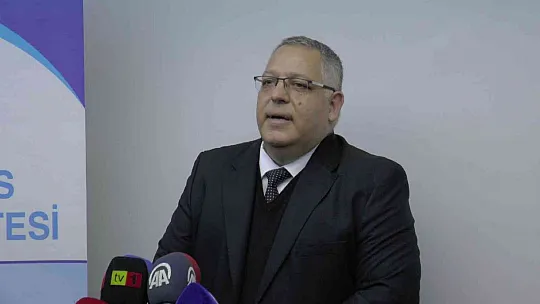 Bakan Akar: Sağlık başımıza geldiği zaman hepimiz hastane ve doktor peşinde koşuyoruz!