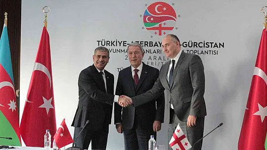 Bakan Akar'dan Yunanistan tepkisi...