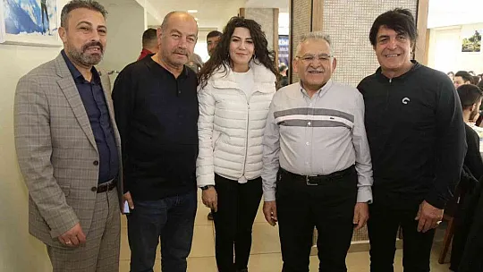 Bakan Kasapoğlu'dan telekonferanslı teşekkür!