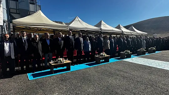 Bakan Özhaseki Yahyalı'da Asfalt Üretim Tesisleri'nin açılışına katıldı...