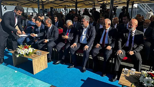 Bakan Özhaseki Yahyalı'da Asfalt Üretim Tesisleri'nin açılışına katıldı...