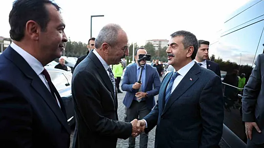 Bakanlar iş insanları ile buluştu