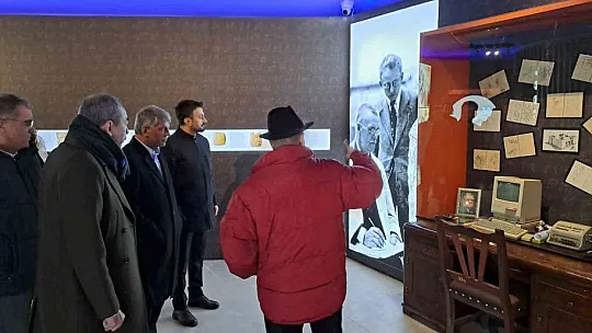 Bakan hayran kaldı