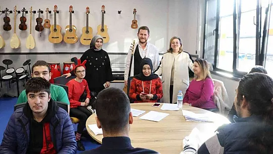Bakan Yardımcısından tesis ziyareti...