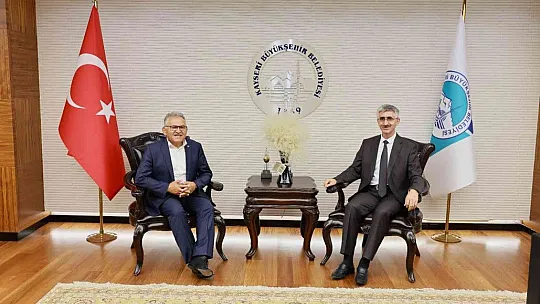 Bakan Yardımcısı Yılmaz'dan Büyükşehir çıkarması