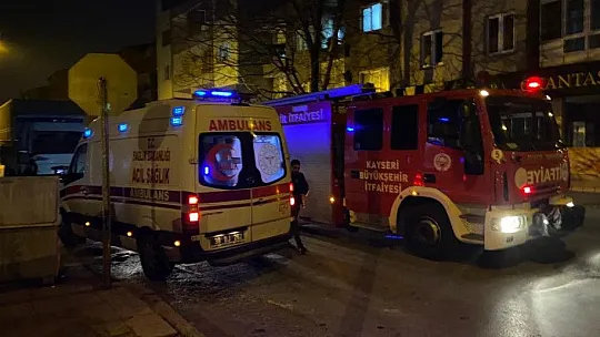 Sahabiye Mahallesi'nde yangın çıktı